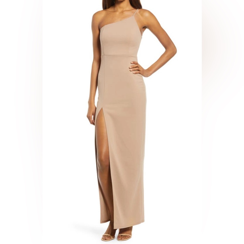 Lulus Keeper of my Heart One Shoulder Gown, size M